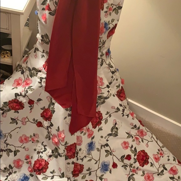 Sherri hill prom dress, spring collection - Picture 6 of 8